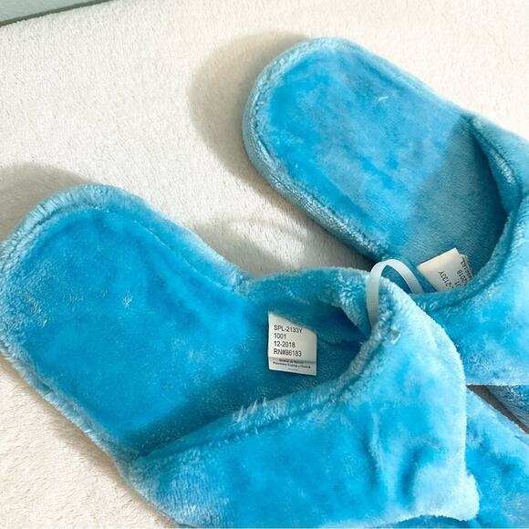 Womens Faux Fur Open Toe Flat Slip-On Thong Slippers Blue Medium NWOT - Picture 9 of 10